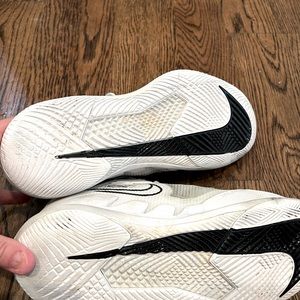 Nike Vapor Pro size 8 tennis shoe